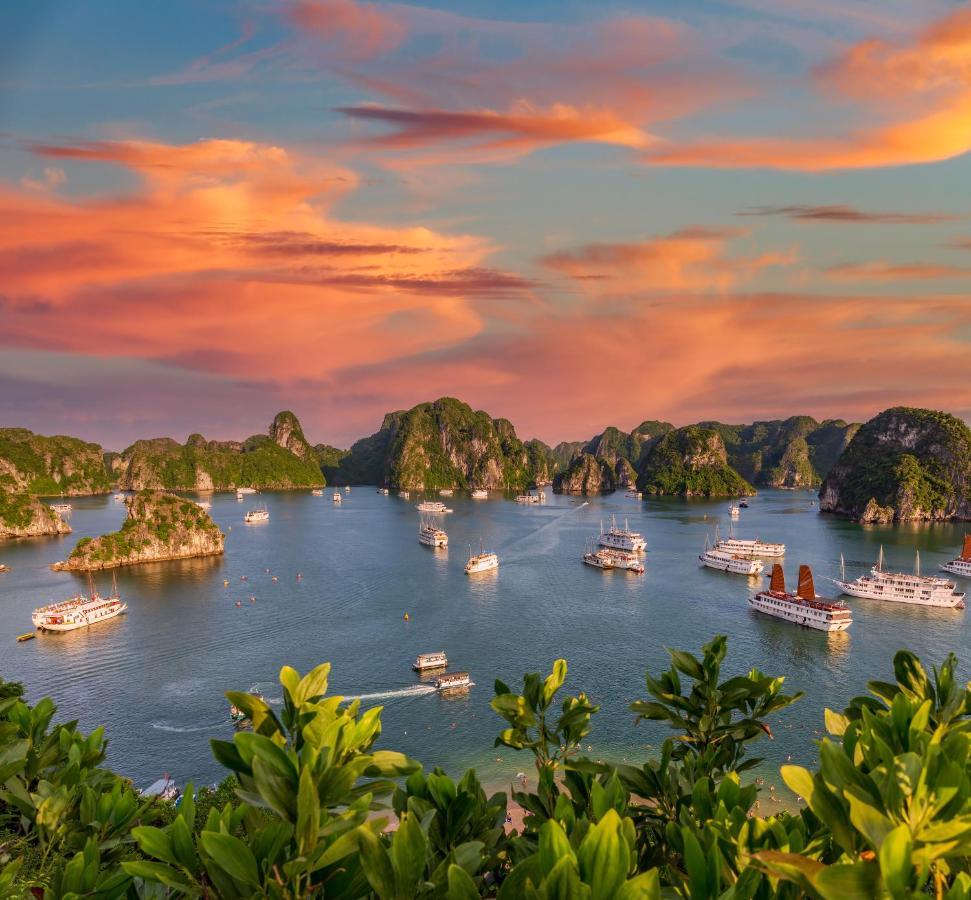 Syrena Cruises Hotel Ha Long Exterior foto