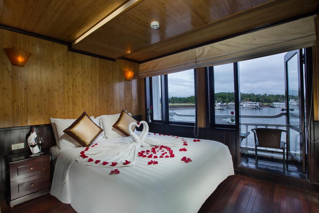 Syrena Cruises Hotel Ha Long Exterior foto